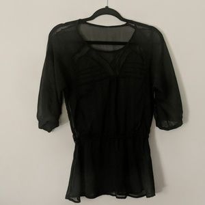 Sheer quarter length top